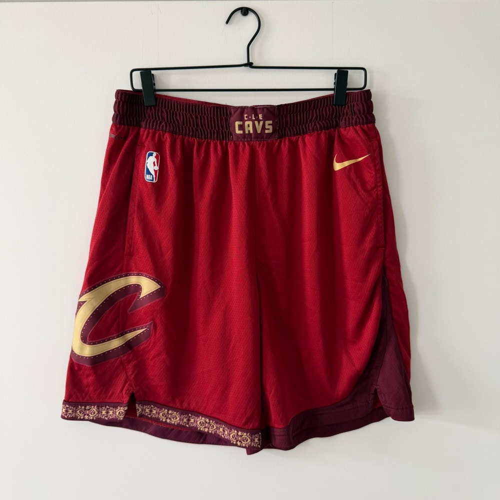 Nike Cleveland Cavaliers NBA Basketball Shorts Red Wine Gold DX8698-698 Mens XL